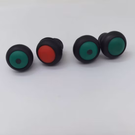 Interruptor à prova d'água de redefinição IP68 de 12 mm para à prova d'água e à prova de poeira, pode ser usado em ambientes agressivos e adiciona design de posicionamento, tornando a tampa mais direção.